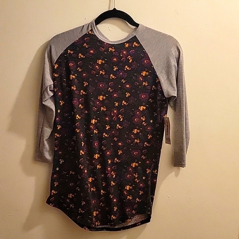 LULAROE NWT ‘Randy’ 3/4 Sleeve Gray/Black/Gold/Purple/Green Top  XXS